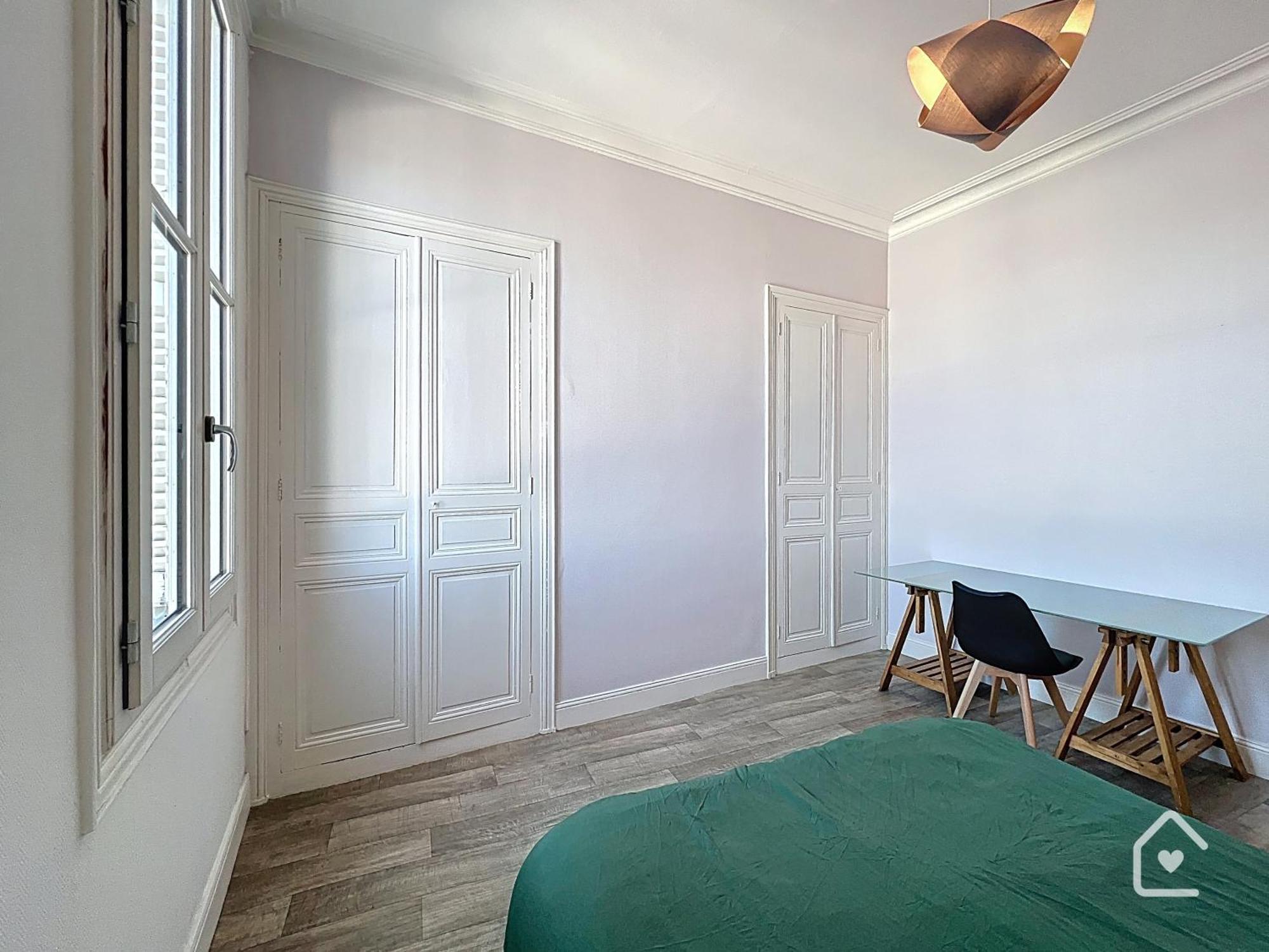 Les Bords De Vienne - Place Dupleix Apartment